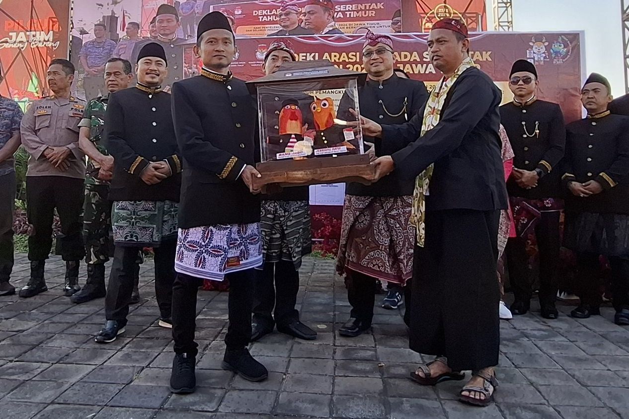 Kirab Maskot Pilkada 2024 sampai Gresik, KPU Jatim Target Partisipasi Melebihi Pemilu