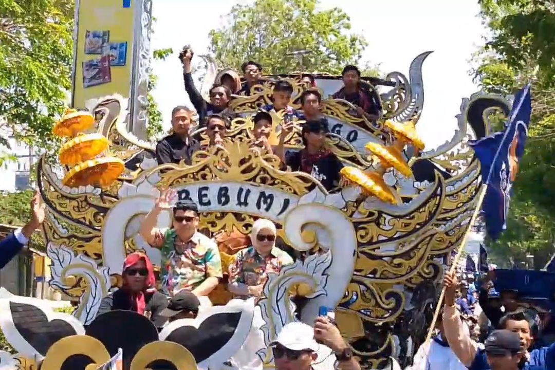 Daftar Pilwali Probolinggo, Aminuddin-Ina Janjikan 1.000 Beasiswa dan Izin Gratis UMKM