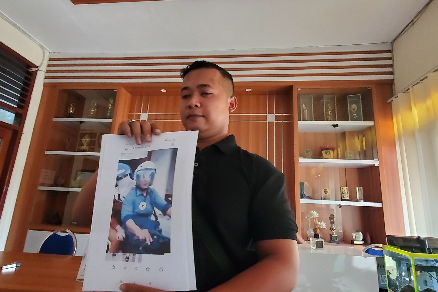 Diduga Selingkuh, Anggota TNI Laporkan Istri ke Inspektorat Kabupaten Mojokerto