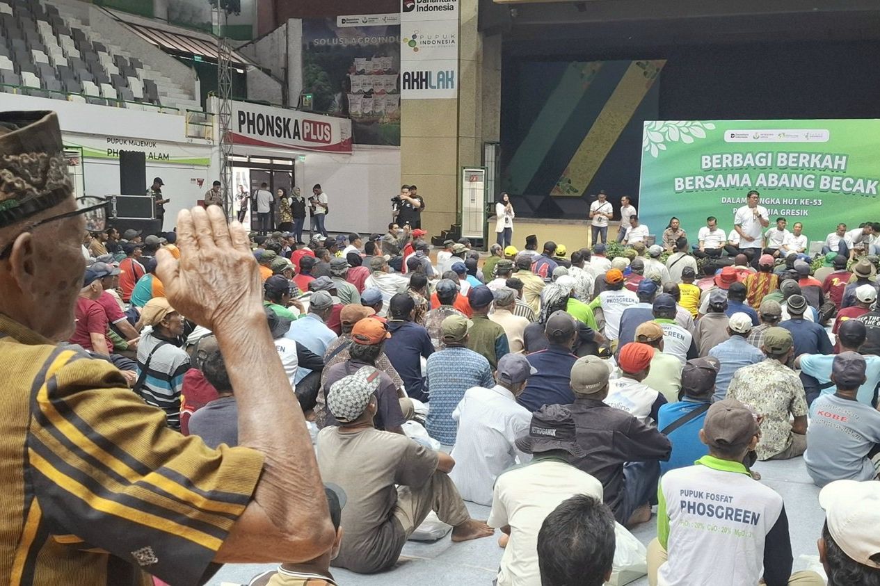 Kayuh Harapan, Petrokimia Gresik Hadirkan Berkah untuk Abang Becak