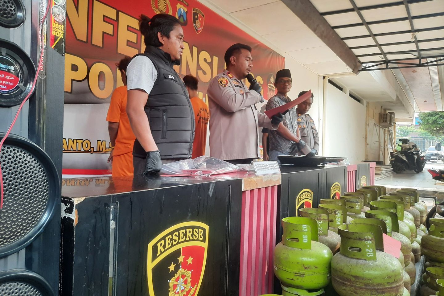 Polisi Tembak Pencuri di Tuban, Sita Motor hingga Puluhan Tabung Gas Elpiji