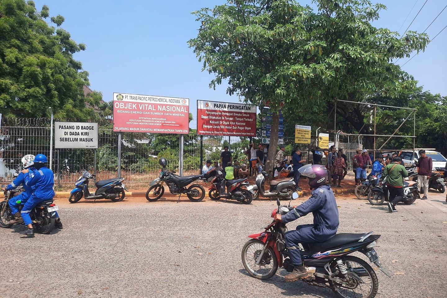Ledakan di Kilang TPPI Tuban, Ratusan Orang Evakuasi Mandiri