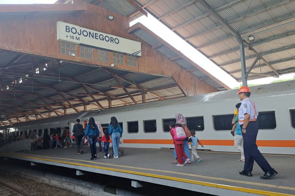 Masa Angkutan Lebaran 2026, Stasiun Bojonegoro Layani 34 Perjalanan Kereta