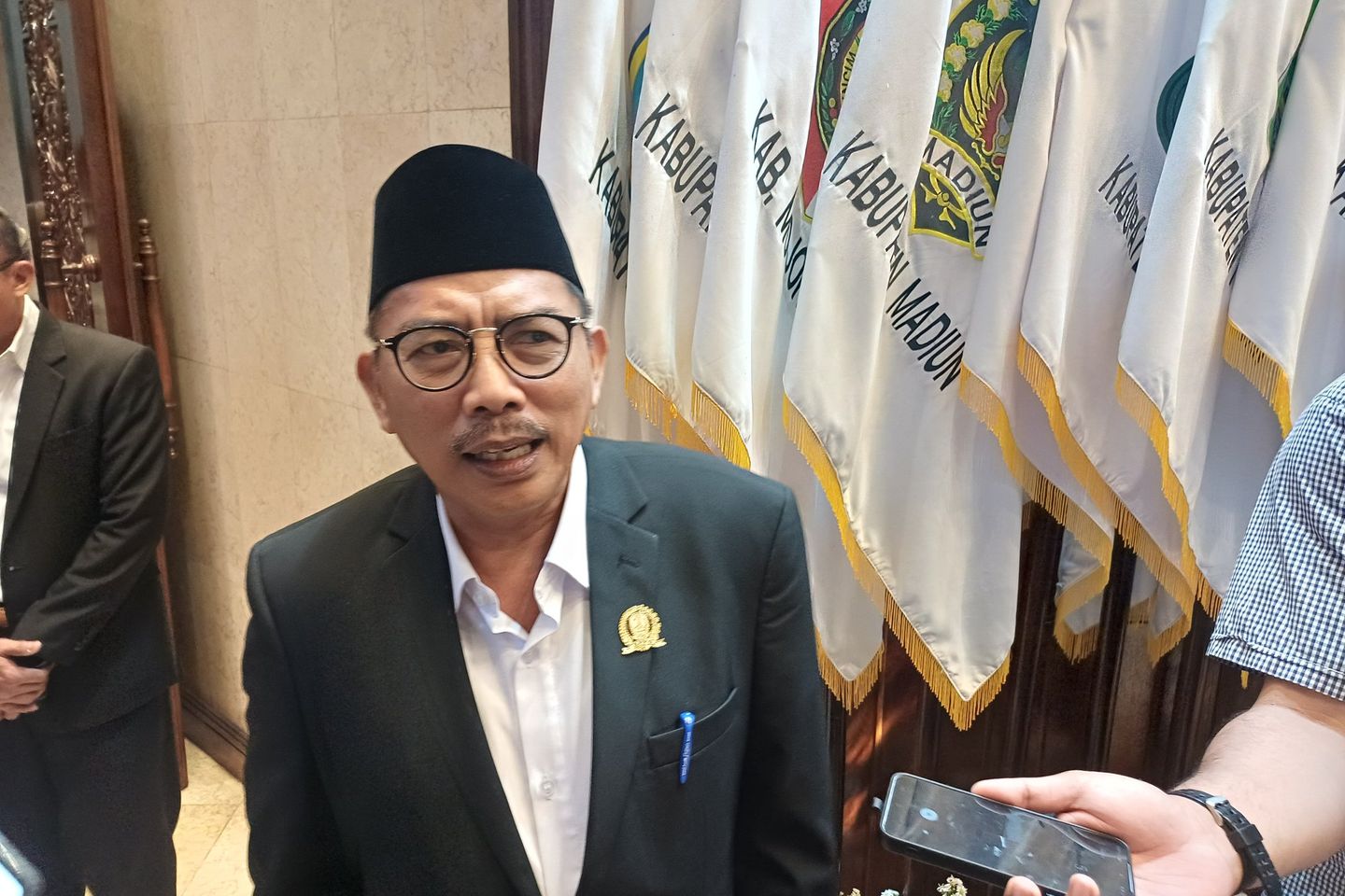 Ketua DPRD Jatim: Mahrus Ali Belum Bisa Diberhentikan Sementara Meski Ditahan KPK