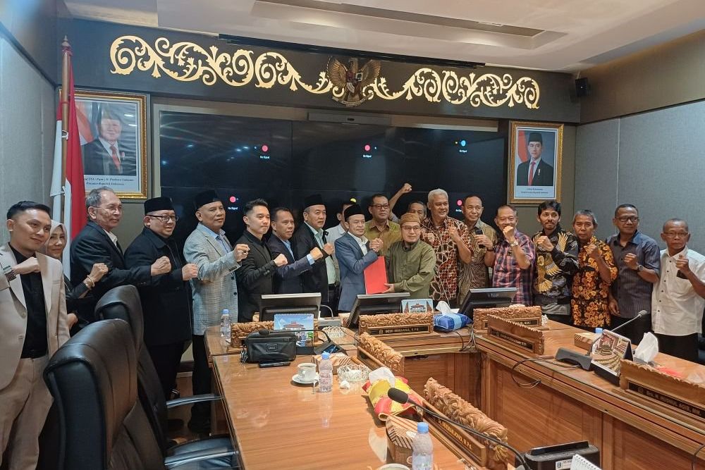 Komisi A DPRD Jatim Targetkan Masalah Jalan Pandugo Surabaya Rampung 2 Bulan
