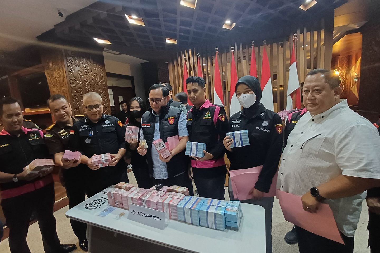 Tersangka Dugaan Pungl Perizinan Air Tanah di Dinas ESDM Bertambah Satu