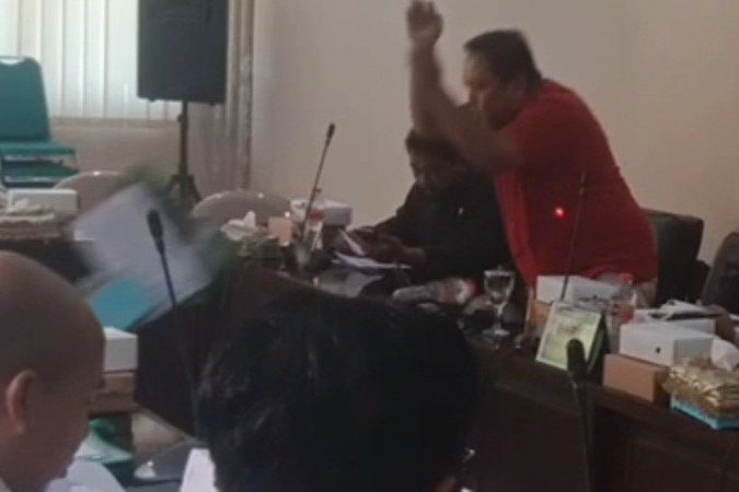 Anggota DPR Fraksi Gerindra Kota Probolinggo Mengamuk Saat Rapat Bersama DPUPR