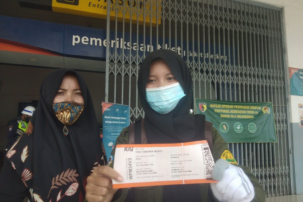 Kurang Sosialisasi Rapid Test Antigen, Penumpang di Stasiun Mojokerto Batal Berangkat