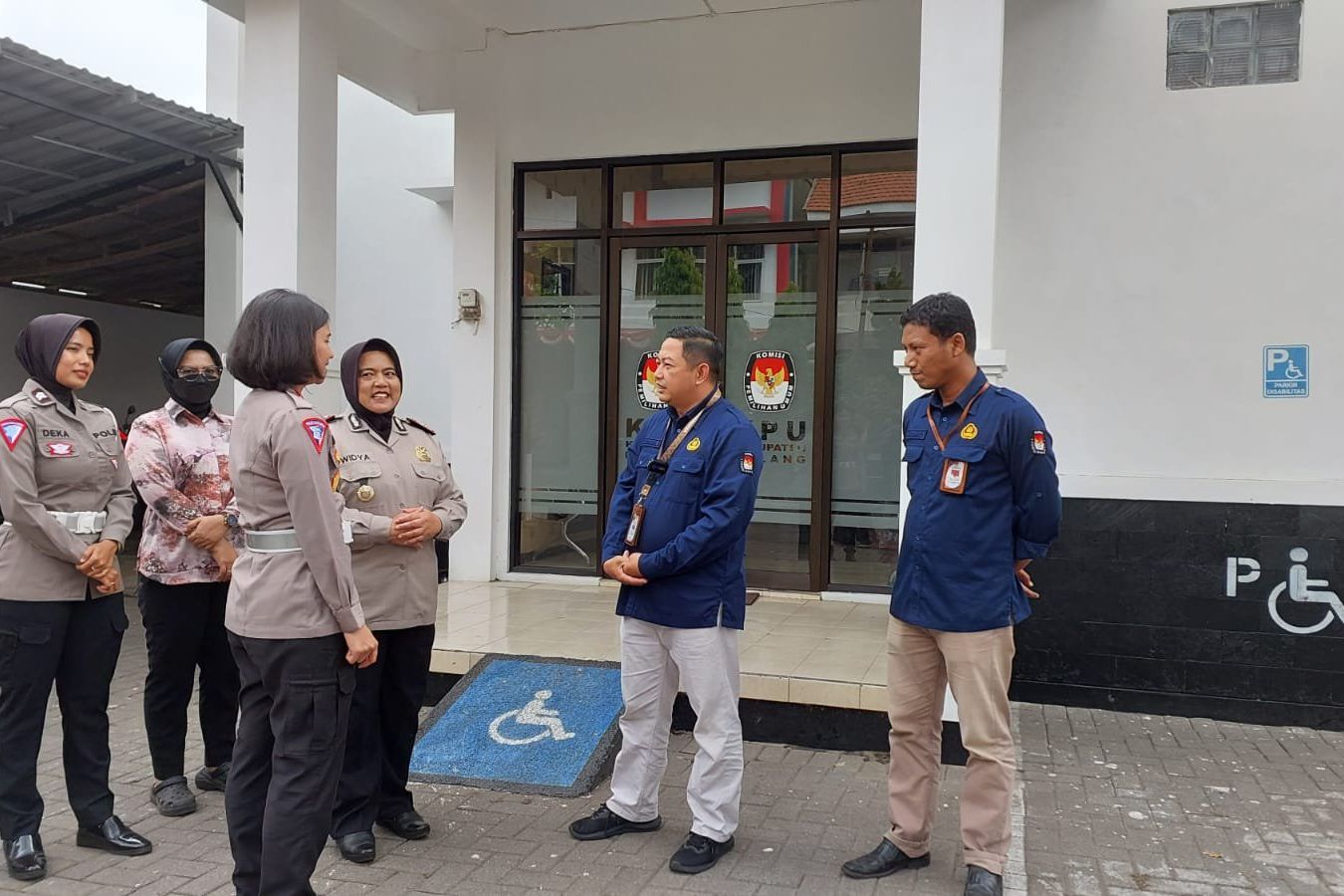 Tingkatkan Kondusifitas Pemilu, Polres Malang Silaturahmi ke KPU Dan Bawaslu