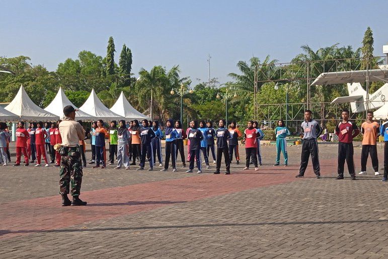 HUT RI ke-77, Dispora Lamongan Siapkan Pasukan Pengibar Bendera Dengan Formasi Penuh