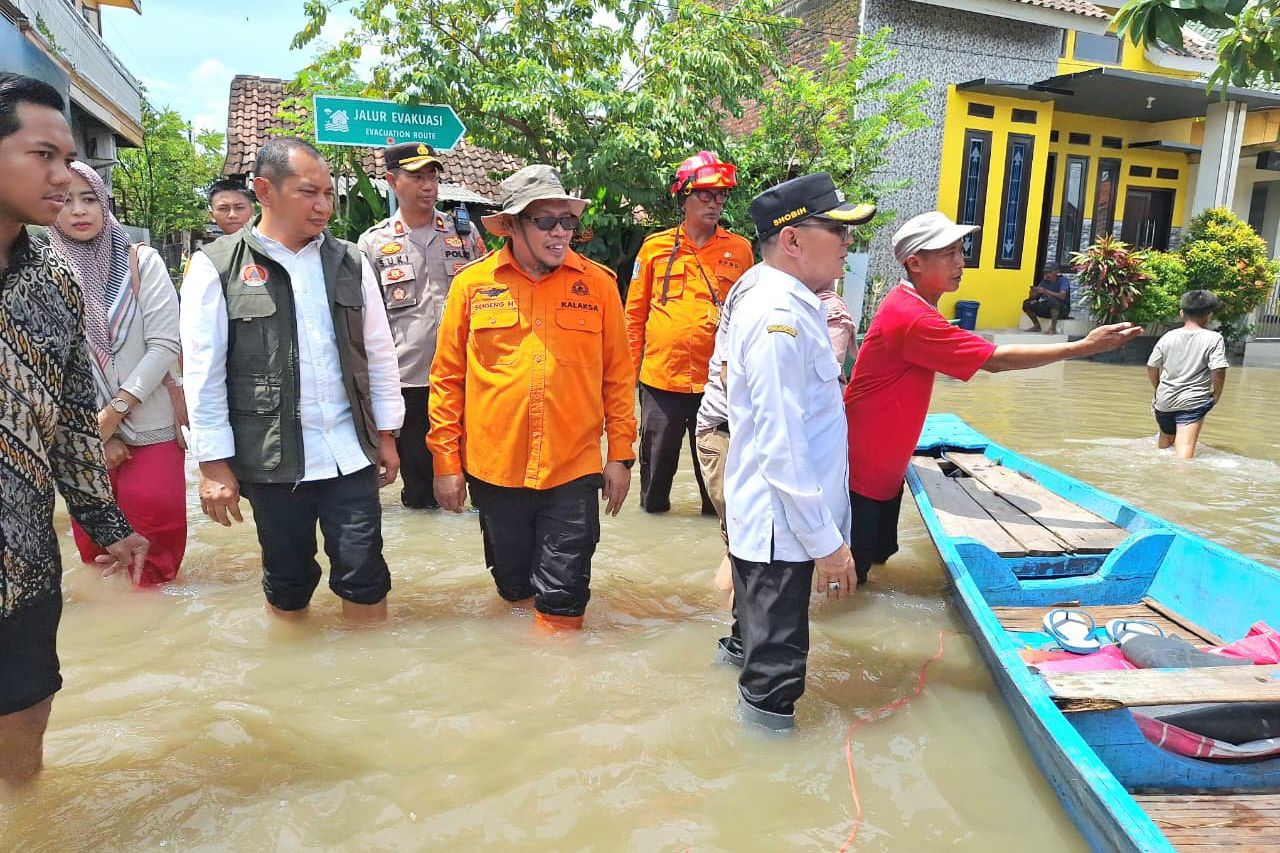 BPBD Jatim Kirim Ribuan Bantuan untuk Korban Banjir Pasuruan, Dapur Umum Berdiri di 3 Kecamatan