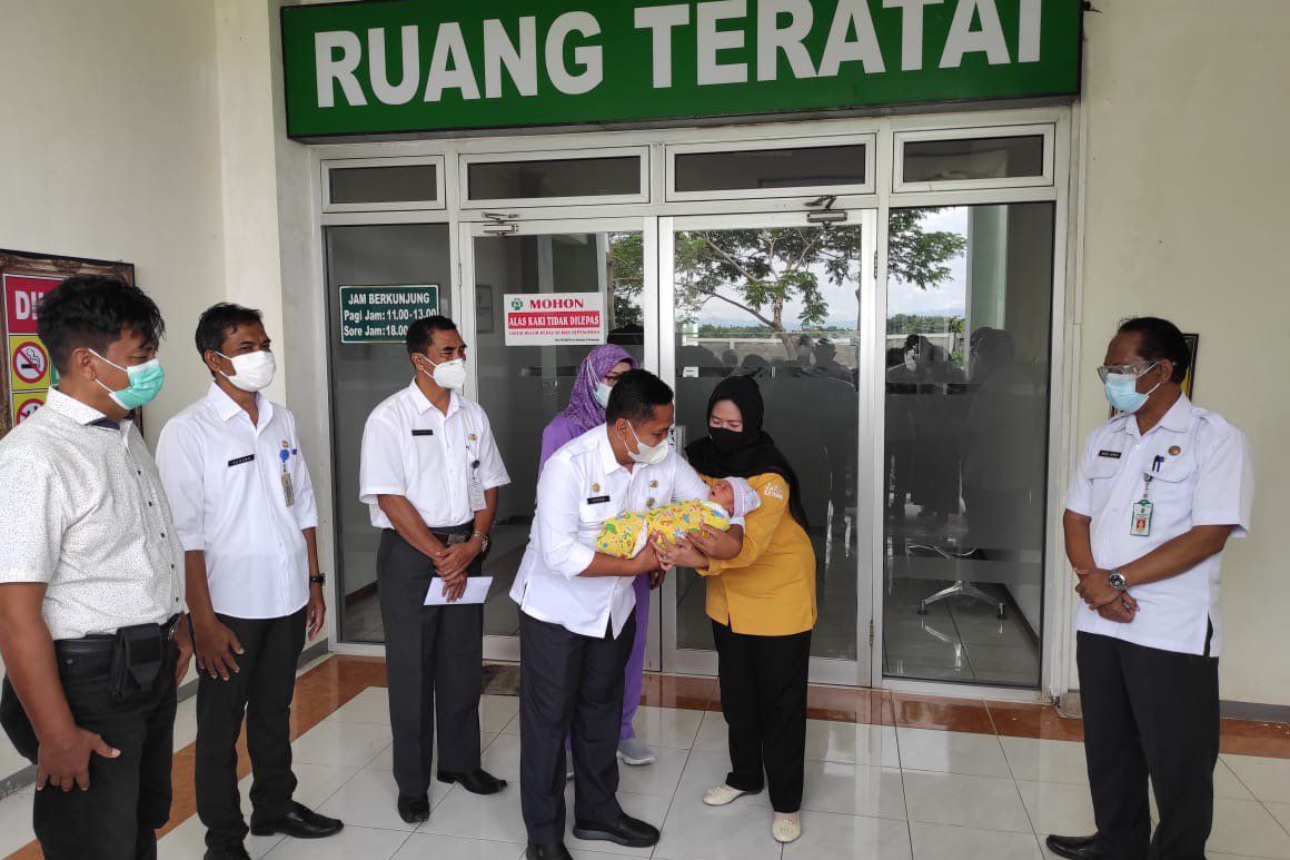 Dinsos Mencatat Ada 18 Pasangan Siap Adopsi Bayi yang Dibuang di Masjid