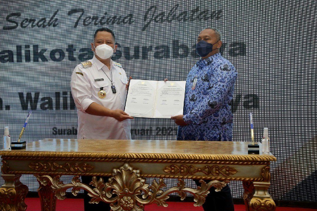 Gelar Serah Terima Jabatan Wali Kota Surabaya kepada Pelaksana Harian