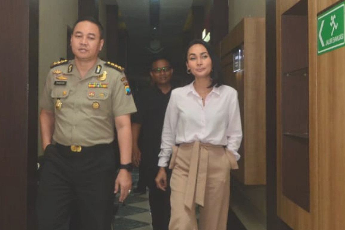 Kasus Investasi Bodong, Artis Ibu Kota Eka Deli Diperiksa Polisi