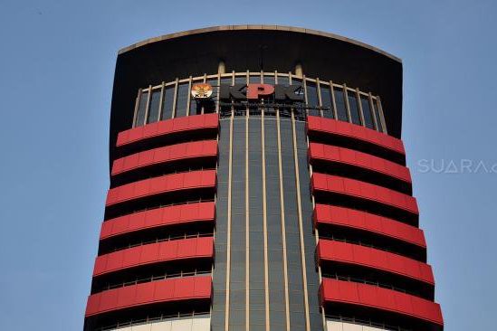Diduga Terkait Jual Beli Jabatan, Bupati Nganjuk Kena OTT KPK