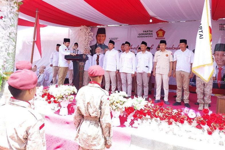 Lantik Pengurus DPC Partai Gerindra Bondowoso, Gus Fawait Sampaikan Pesan Prabowo