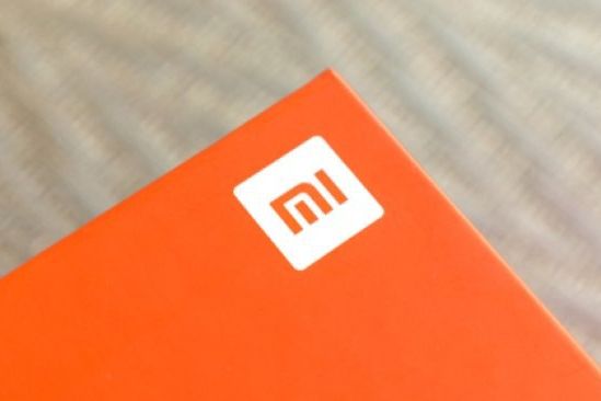 Xiaomi Kembangkan Ponsel Pengisian Baterai Cepat 200W