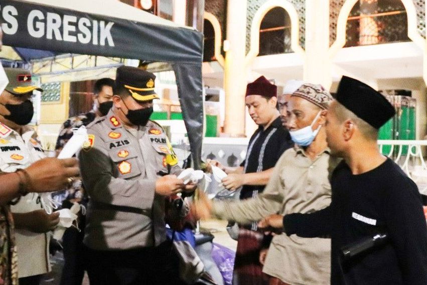 Ciptakan Kamtibmas Wilayah, Polres Gresik Gelar Patroli Skala Besar