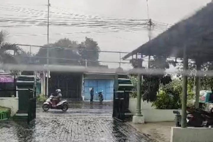 Musim Kemarau Akan Berakhir, Tiga Kecamatan di Mojokerto Telah Diguyur Hujan