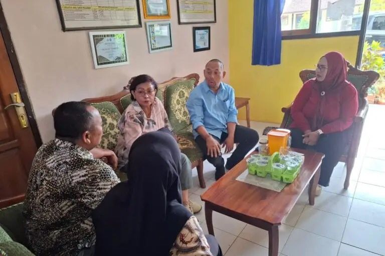 Lagi, Dugaan Keracunan MBG Terjadi di SMP dan SMA di Banyuwangi
