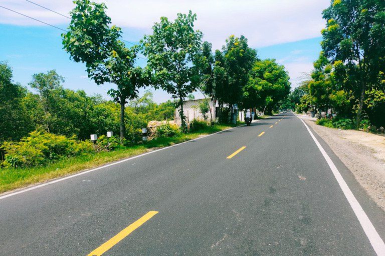 Aspal Proyek Jalan Nasional Madura Rp 25 Miliar Bergelombang 