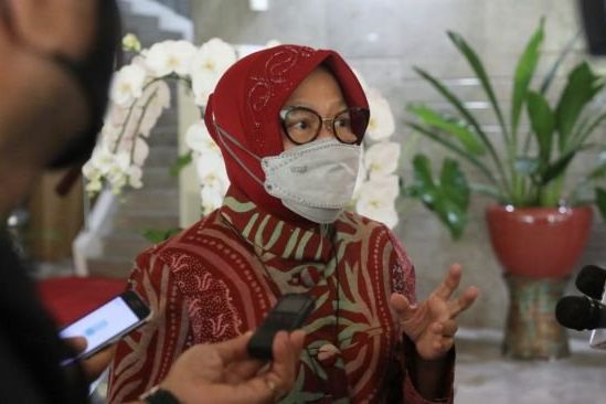 Tingkatkan Daya Tahan Tubuh, Mensos Risma Akan Bagikan Telur Kepada Warga