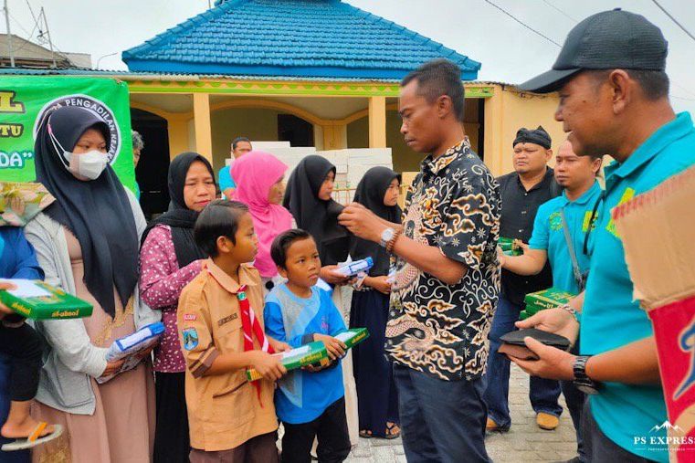 Terus Berbuat Baik, Wartawan KOMPAK Gelar Baksos di Batu