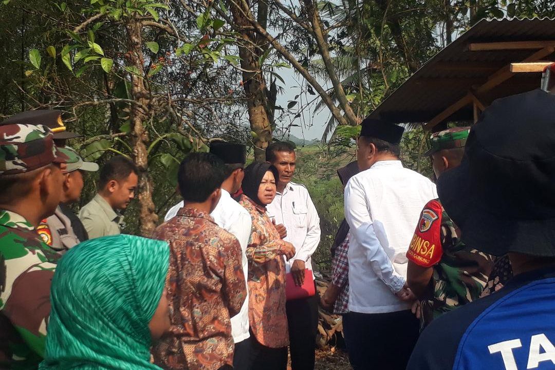 Mensos Perintahkan Perbaikan Rumah Sasmiati, Warga Blitar Tinggal Dengan Tiga Anaknya