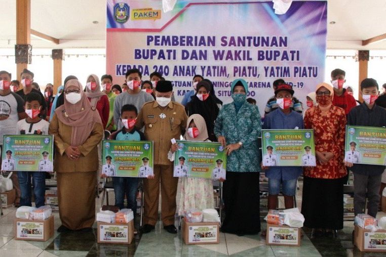 Pemkab Situbondo Berikan Beasiswa 240 Anak Yatim Akibat Pandemi Covid-19