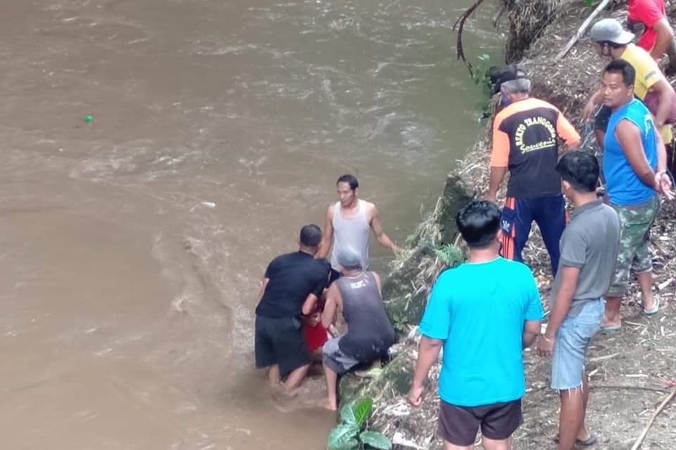 Bermain Air di Sungai, Bocah SD Tewas Terseret Sungai Sejauh Empat Kilometer