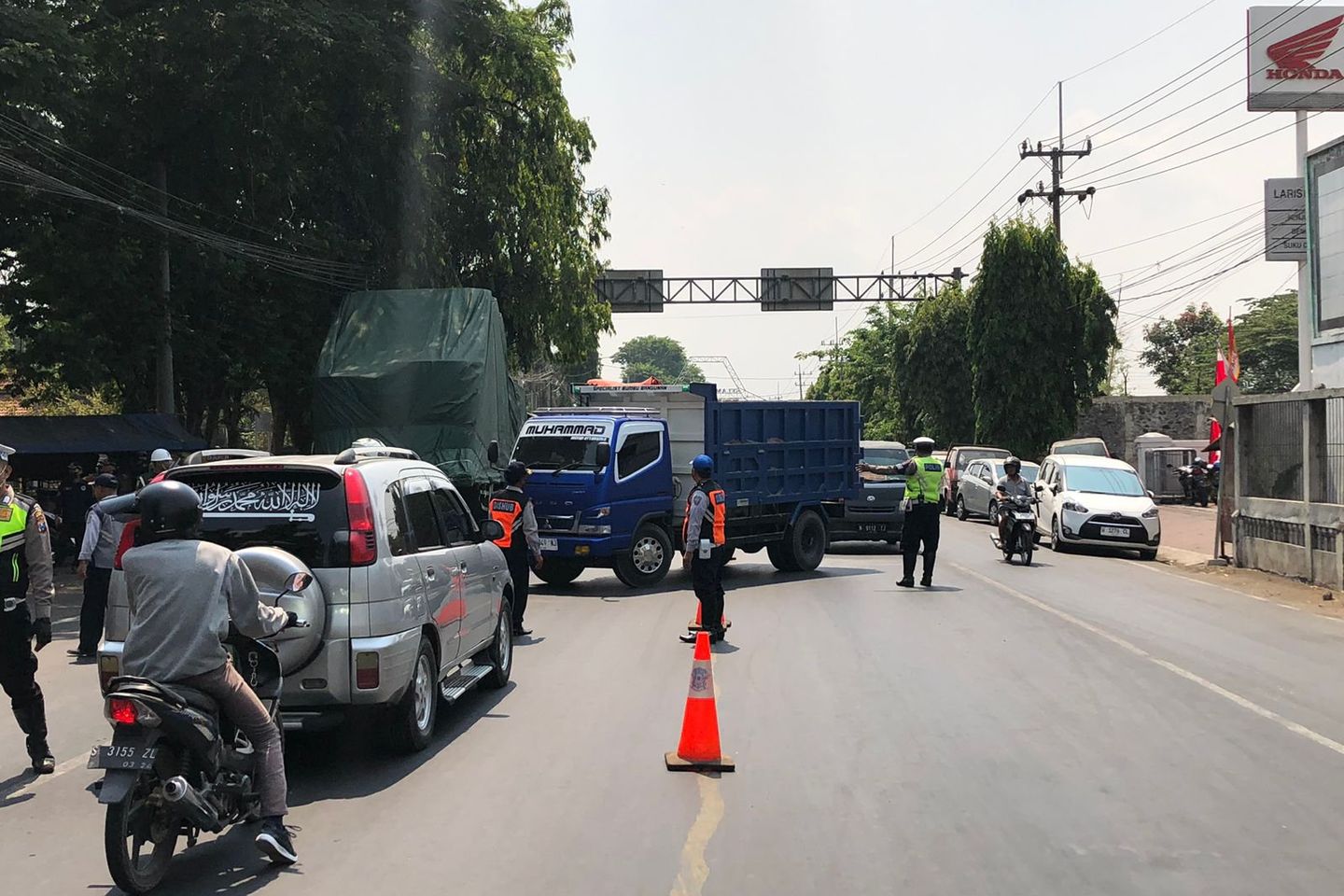 Dishub Jatim Razia Kendaraan, 28 Kendaraan KIR Mati Ditindak