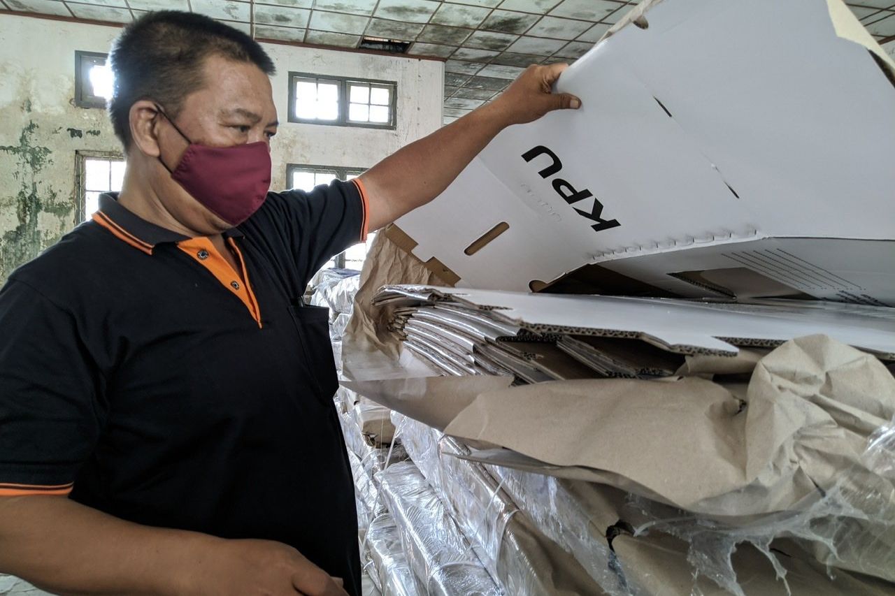 KPU Ponorogo Terima Logistik 2.080 Kotak Suara
