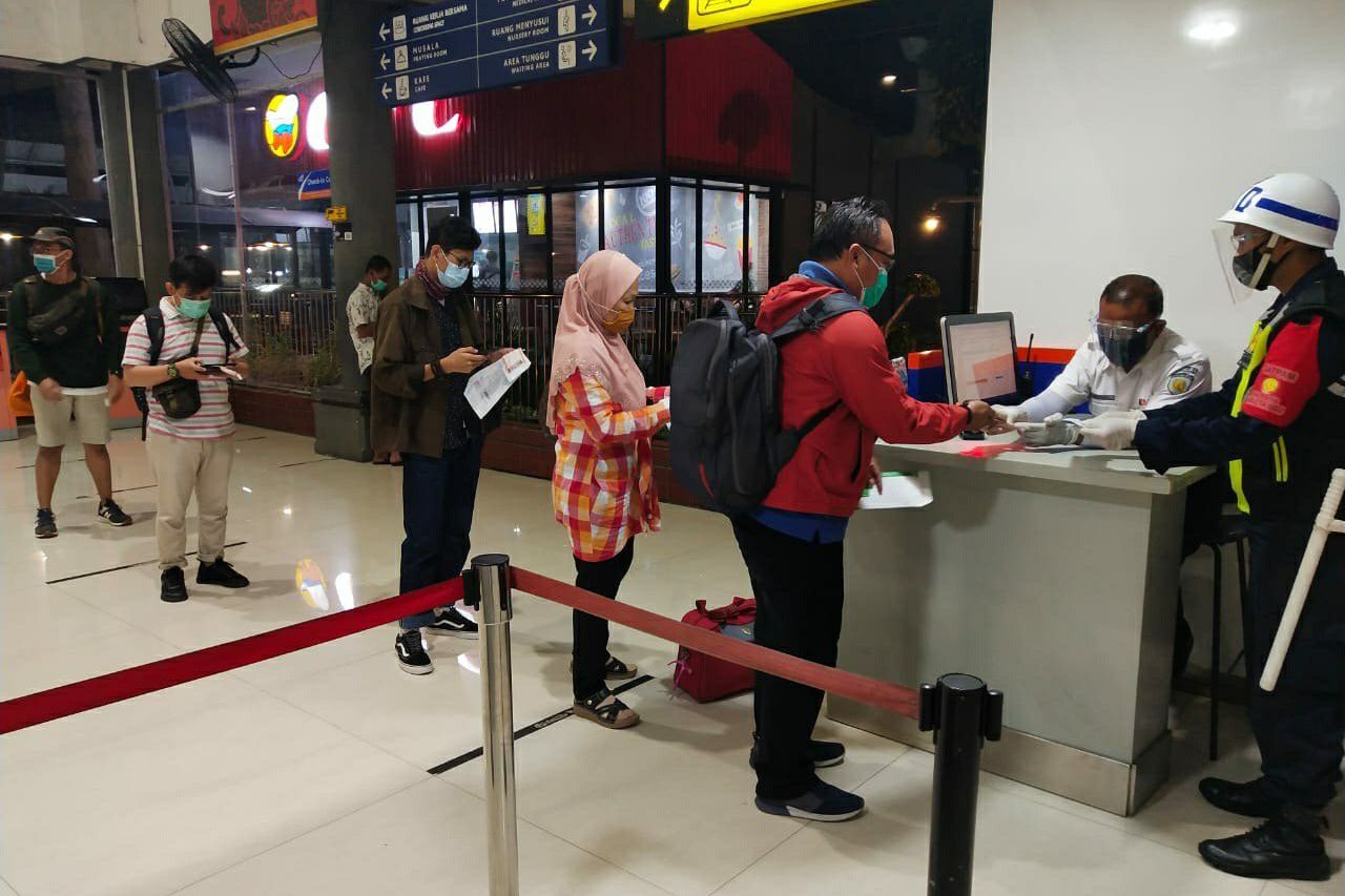 Tiket KA Libur Nataru Sudah Bisa Dipesan Secara Online