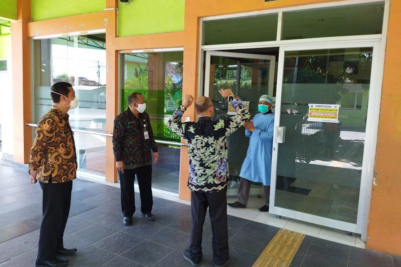 Ruang Perawatan Pasien Covid Penuh, RSUD Waluyo Jati Mulai Batasi Pasien IGD