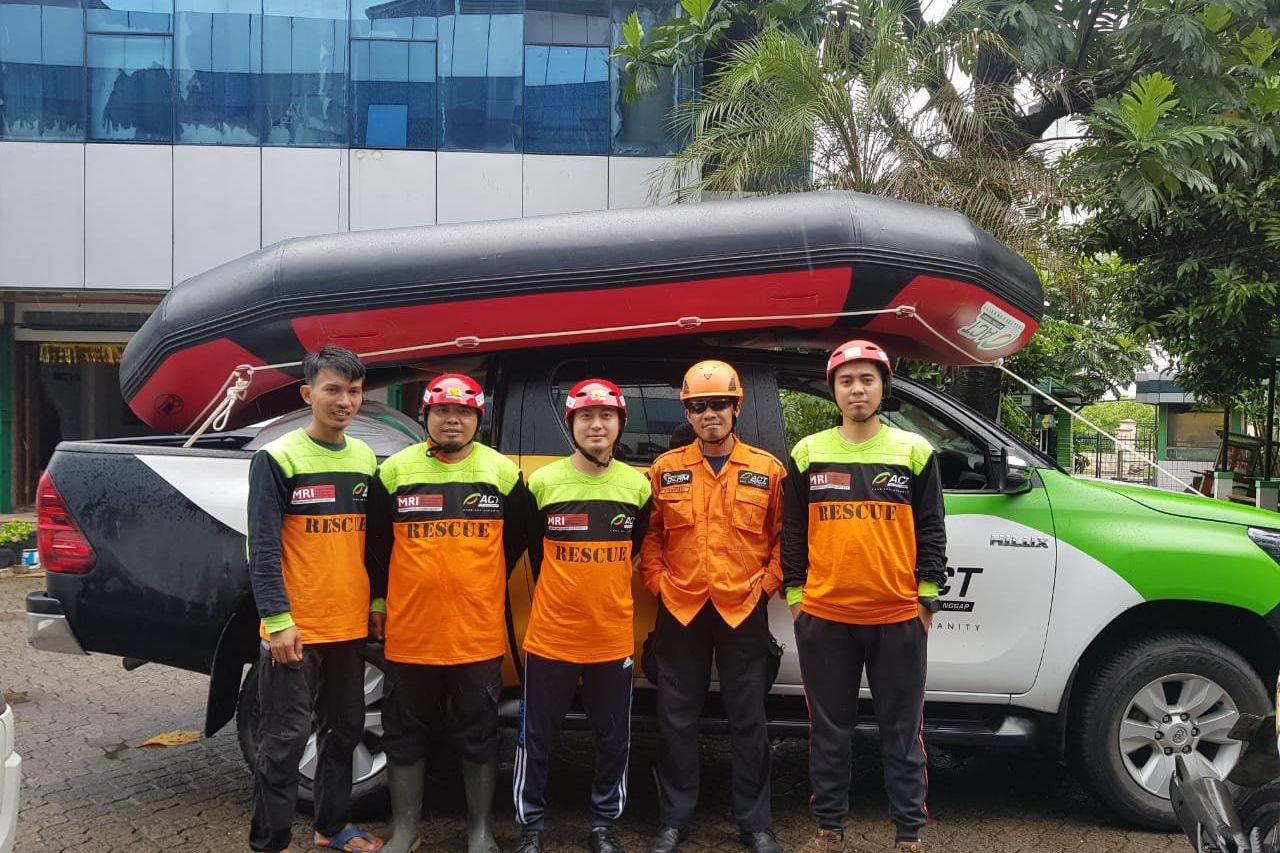 Awal Tahun Banjir Landa Berbagai Wilayah, ACT Kirim Tim Rescue