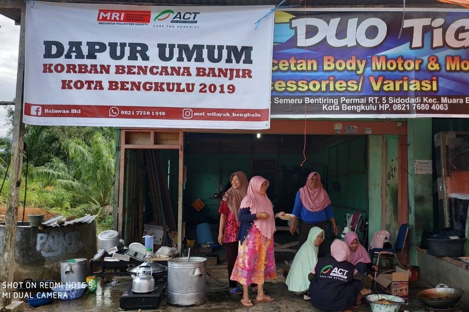 Banjir Bengkulu, 12 Ribu Mengungsi, 10 Meninggal, 8 Hilang
