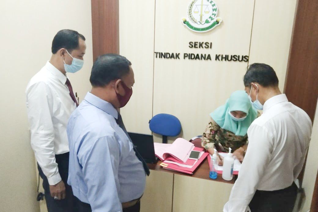 Terjerat Korupsi Anggaran Kecamatan, Camat Suropadi Ajukan Permohonan Pengalihan Status Tahanan