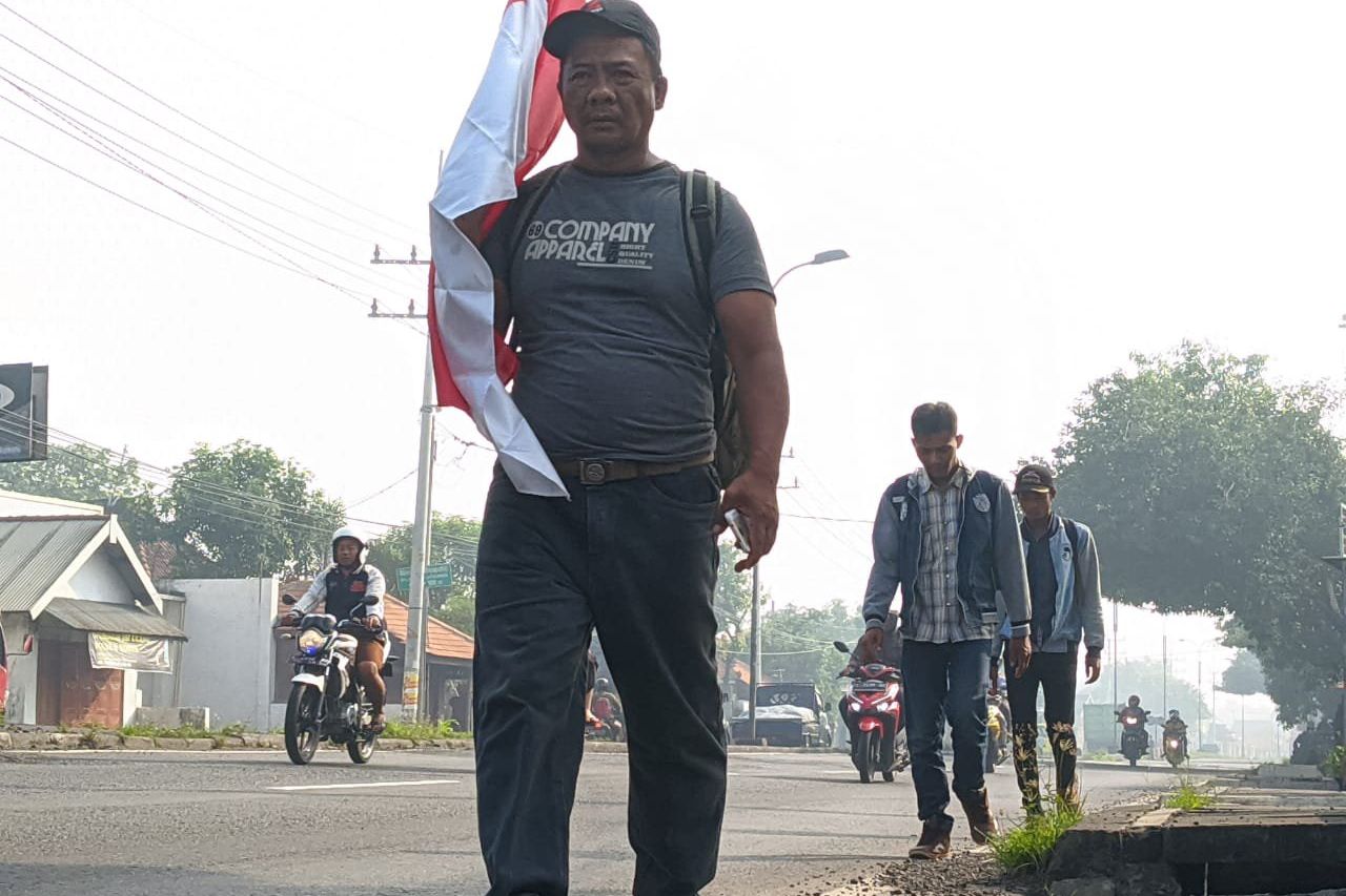 Tiga Warga Mojokerto Tolak Tambang Galian C Diterima Staff Kepresidenan, Ini Hasilnya