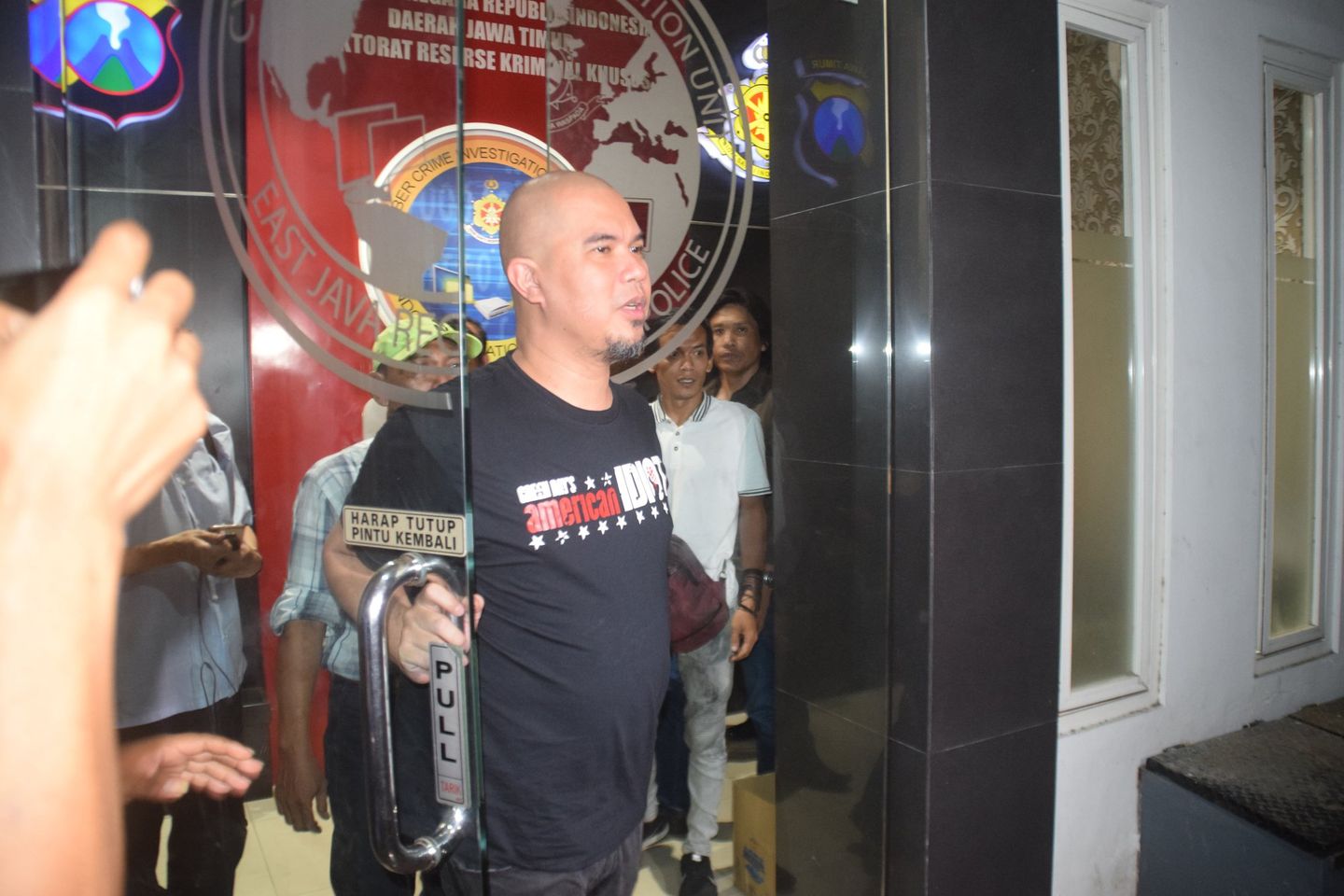 Gelar Pertama Khusus Ahmad Dhani Diterima Penyidik