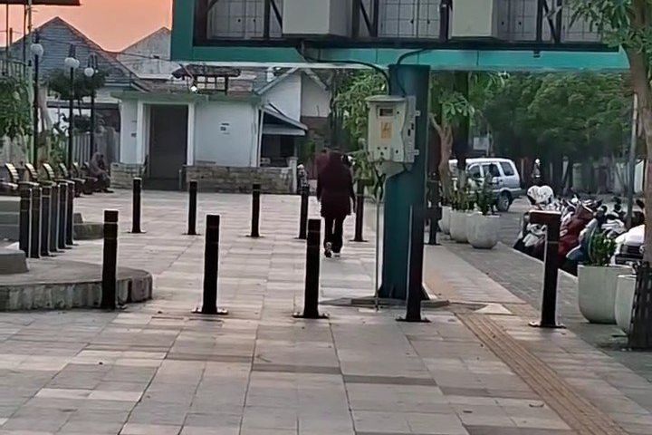 Motor Listrik Belasan Juta Raib saat Jogging di Alun-alun Kota Probolinggo