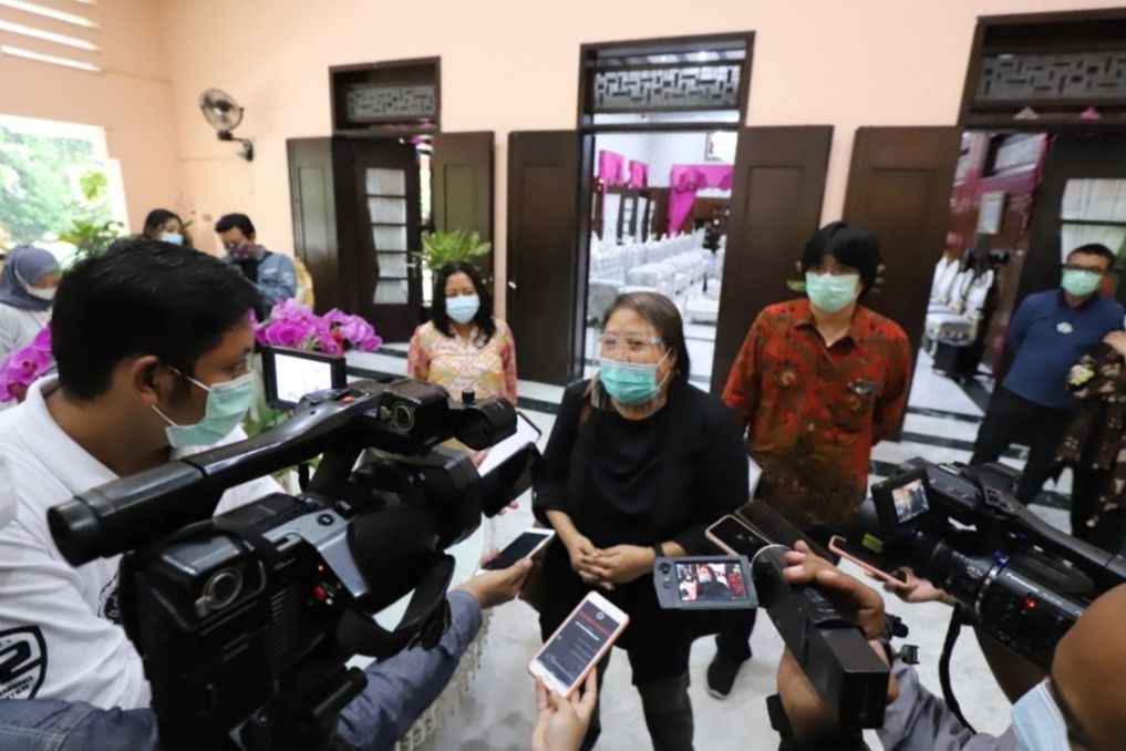 Evaluasi Aspirasi Publik, Tenaga Ahli Utama KSP Temui Risma di Rumah Dinas Wali Kota Surabaya