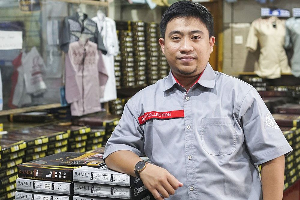 Peci LED Produk UMKM Mitra Binaan SIG Sukses Berkembang di Tengah Pandemi