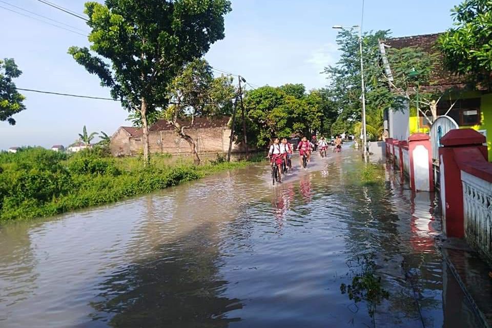 Sungai Meluap, SDN di Mojokerto Terendam Banjir