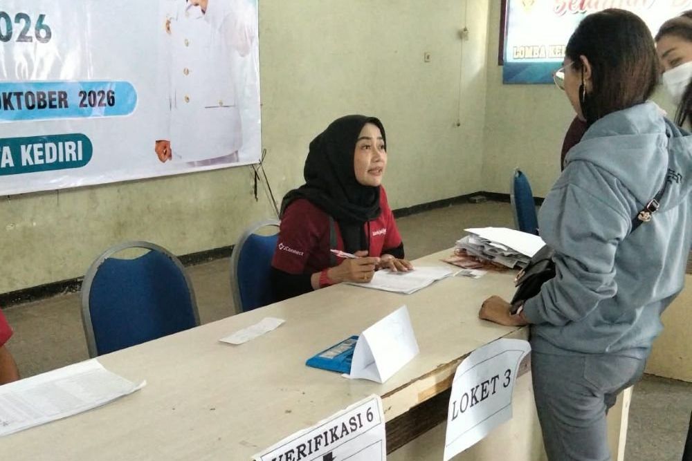 Dinsos Kota Kediri Kenalkan Perlin Sos Digital Kepada Buruh Pabrik Rokok
