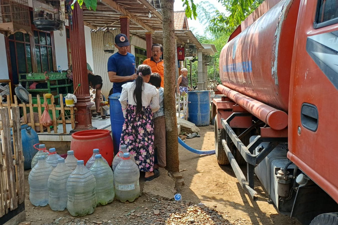 30 KK di Probolinggo Alami Krisis Air Bersih, BPBD Gerak Cepat Distribusi Bantuan