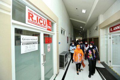 Banyak Nakes Tumbang, Banyuwangi Rekrut Relawan Kesehatan
