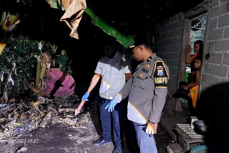 Ibu di Banyuwangi Kubur Bayinya Sendiri di Belakang Rumah, Polisi Ungkap Motif Mengejutkan