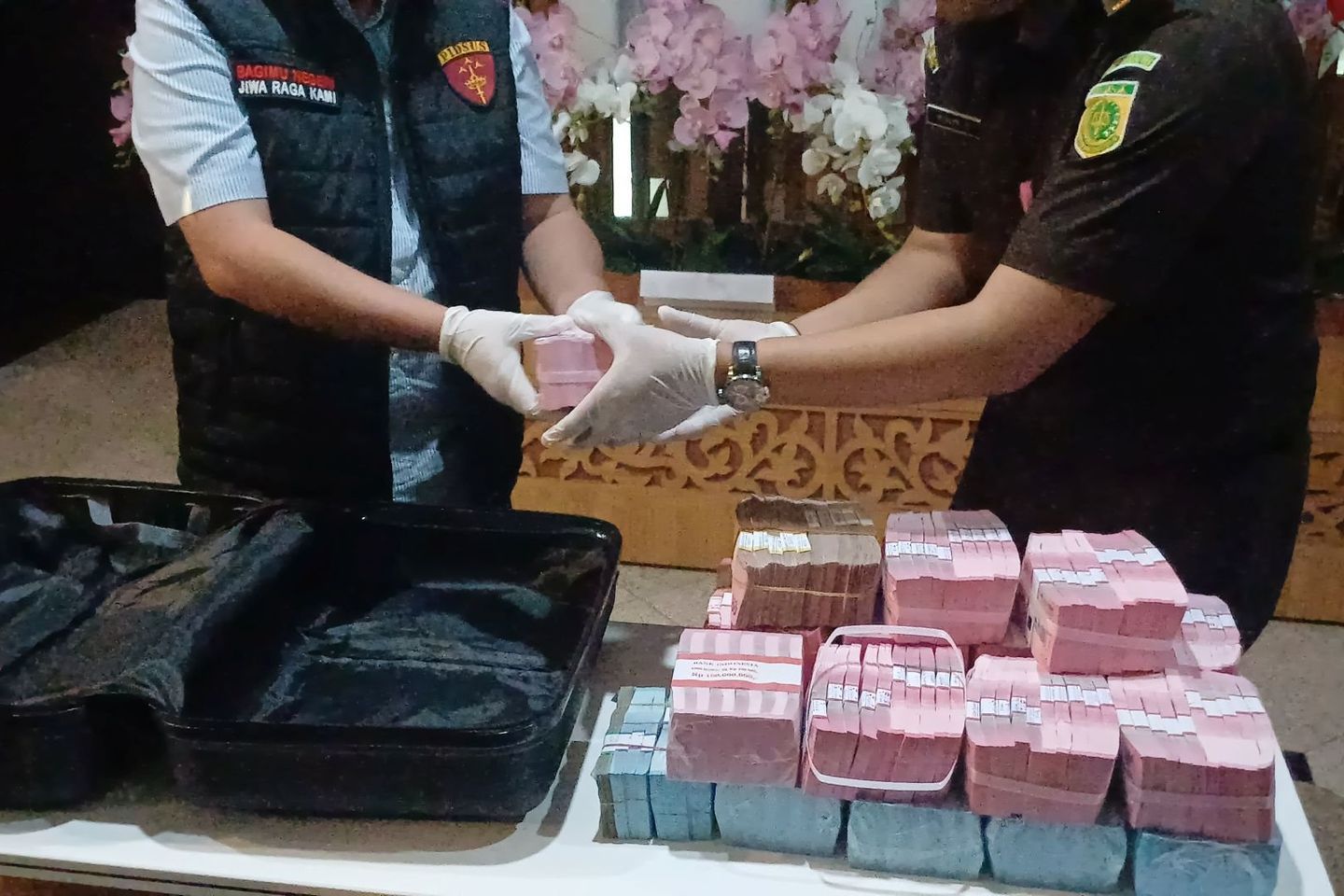 Berkas Perkara 3 Tersangka Pungli Dinas ESDM Jatim Belum Dilimpahkan, Ini Alasannya