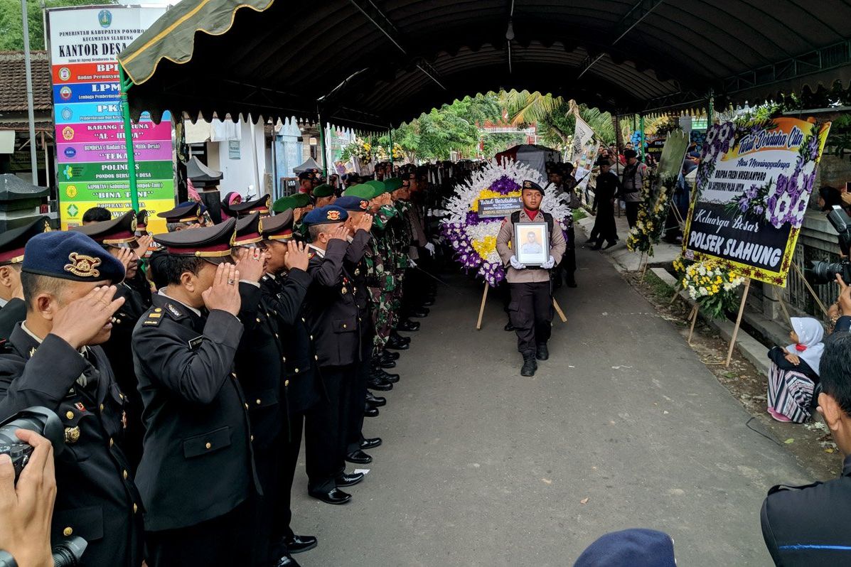 Bripda Fredi Sempat Minta Dibelikan Pulsa