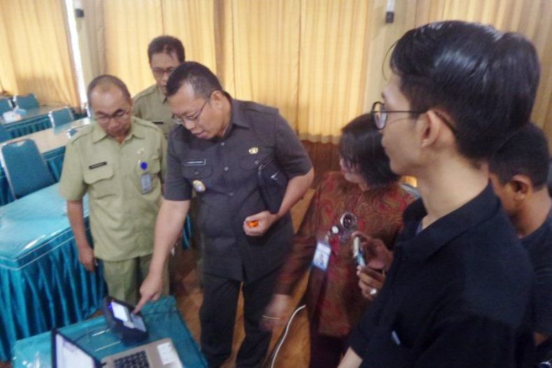Pilkades e-Voting Diterapkan di Lima Desa SItubondo